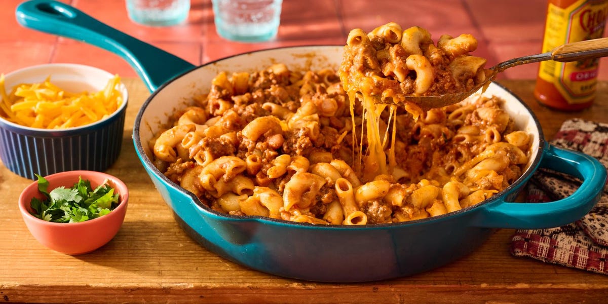 Chili Mac & Cheese: Cheesy, Beefy, Delicious 30-Minute Mashup
